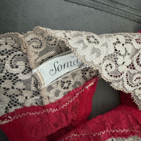 Soma Red Intimates Bundle - Picture 9 of 9